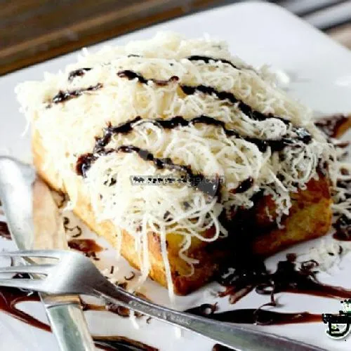 Roti Bakar (Coklat , Keju, Coke)